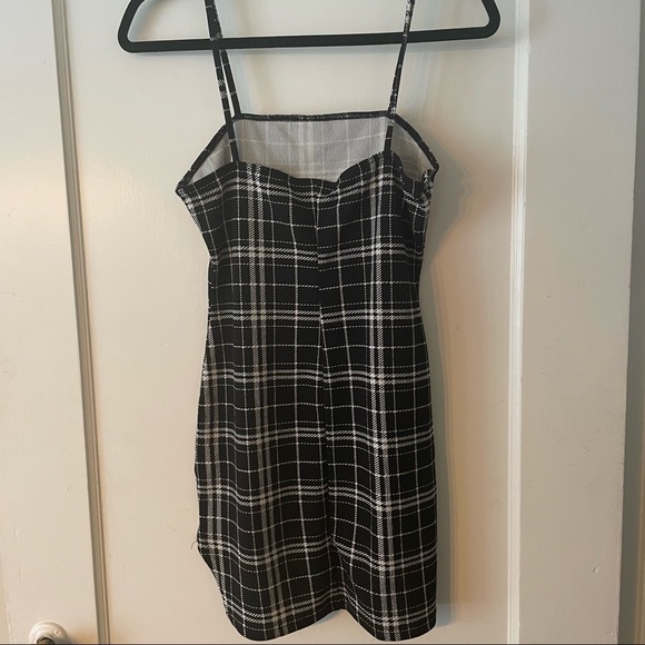Plaid mini-dress - Picture 2 of 2